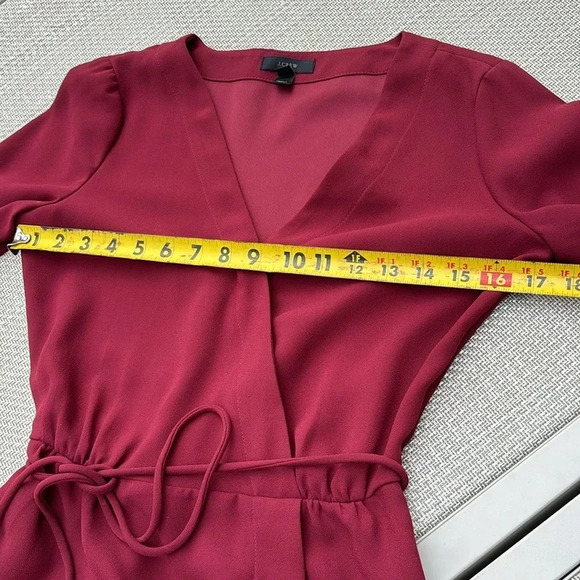 J Crew Burgundy Faux Wrap Top with side zipper vneck size 0 - Picture 7 of 14